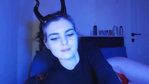 sloomonata online show from October 2025 02:04:02 AM