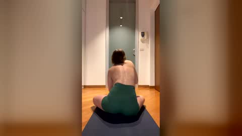 slow_poison69 online show from March 2026 05:28:01 PM