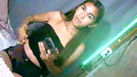 Snapshot of slut_goddessqueen69 chatting on November 2025 01:11:01 PM slut_goddessqueen69 online show from November 2025 01:11:01 PM