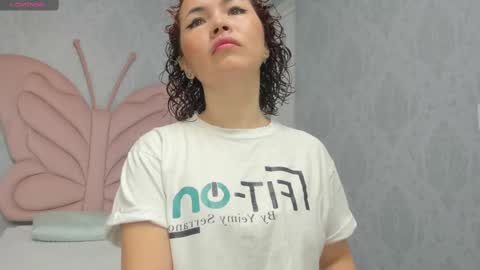 Paola  online show from March 2025 11:03:01 AM