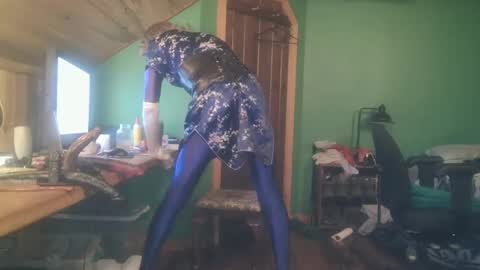 slutjennifertransxx online show from October 2025 03:04:02 AM