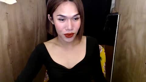 Snapshot of slutqueen_raz chatting on September 2025 11:51:01 PM Raz online show from September 2025 11:51:01 PM