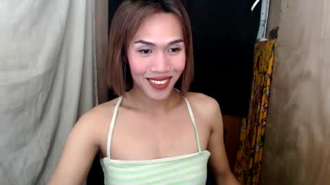Snapshot of slutqueen_raz chatting on September 2025 08:51:02 AM Raz online show from September 2025 08:51:02 AM