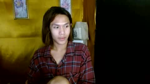 Snapshot of slutqueen_raz chatting on November 2025 10:18:02 AM Raz online show from November 2025 10:18:02 AM