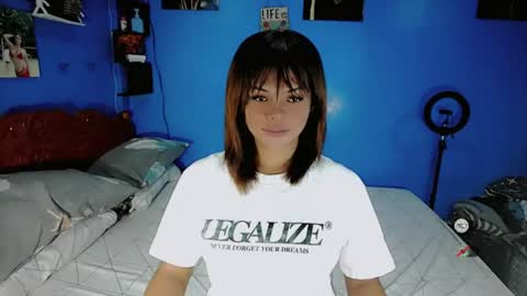 Snapshot of sluts_cum chatting on July 2026 03:09:01 AM louie and diana online show from July 2026 03:09:01 AM