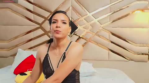 MARCELA online show from February 2025 01:22:01 PM