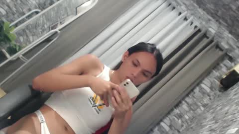 CHIE CHIE online show from February 2025 11:04:02 PM