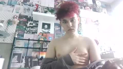 sluttyfemtwinky online show from February 2026 08:27:01 PM