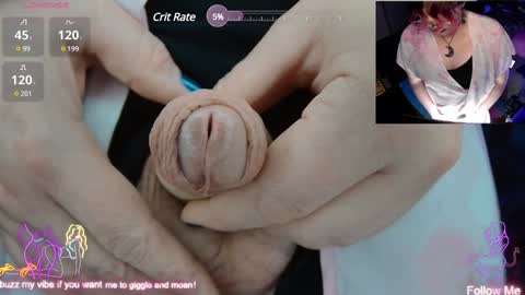 Snapshot of sluttyfrea chatting on January 2025 01:05:01 PM Faye online show from January 2025 01:05:01 PM