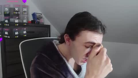 Snapshot of sluttyhorrorparty chatting on November 2025 06:51:01 PM Natsu online show from November 2025 06:51:01 PM