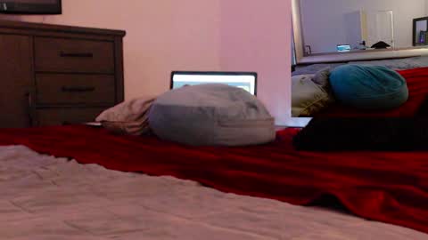 Snapshot of slvtdaddi chatting on April 2026 12:29:02 PM The Switch Up online show from April 2026 12:29:02 PM