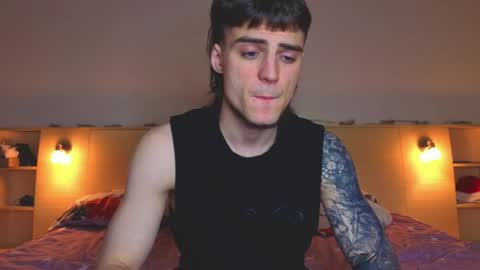 Gus online show from April 2026 04:37:02 PM