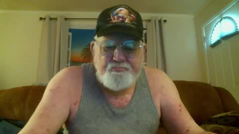 Slydevil online show from November 2025 04:55:01 PM