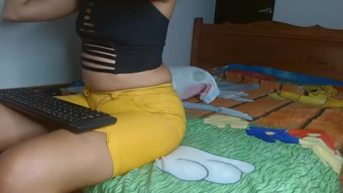 smallflorecita online show from January 2025 08:38:02 AM