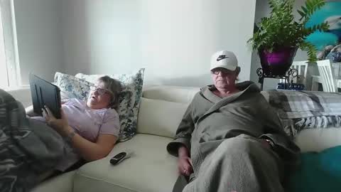 Daddy online show from March 2025 03:02:01 PM