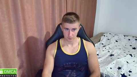 Snapshot of smanking22 chatting on May 2026 05:17:02 PM smanking22 online show from May 2026 05:17:02 PM