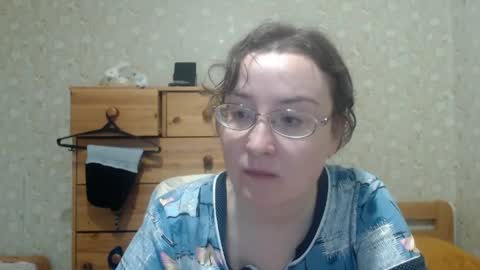 Snapshot of smart_rose chatting on April 2026 04:28:02 PM smart_rose online show from April 2026 04:28:02 PM