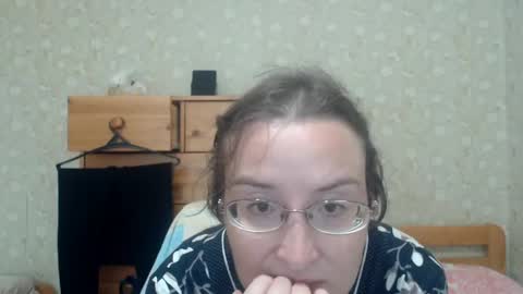 Snapshot of smart_rose chatting on May 2026 01:54:02 PM smart_rose online show from May 2026 01:54:02 PM