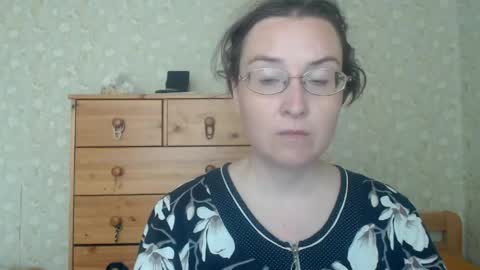 Snapshot of smart_rose chatting on May 2026 12:22:02 PM smart_rose online show from May 2026 12:22:02 PM