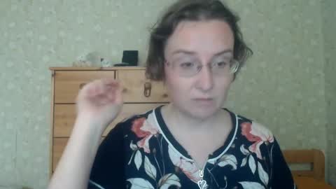 Snapshot of smart_rose chatting on May 2026 03:28:02 PM smart_rose online show from May 2026 03:28:02 PM