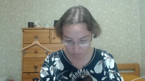 Snapshot of smart_rose chatting on May 2026 04:38:01 PM smart_rose online show from May 2026 04:38:01 PM
