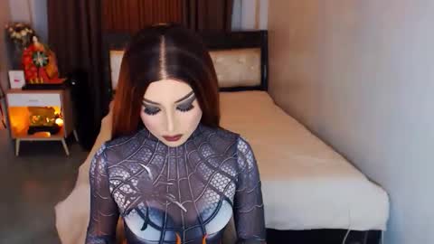 smasherqueen online show from October 2025 10:38:02 AM