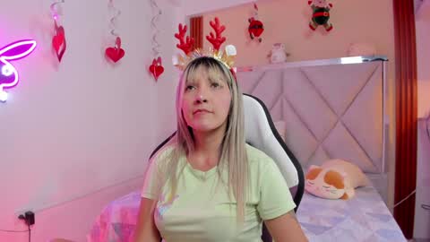 smile__1 online show from December 2024 08:14:02 PM