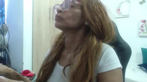 Smileth online show from April 2026 02:38:01 PM