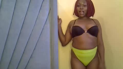 smiley_berry online show from September 2025 02:07:02 PM