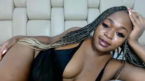 Snapshot of smileyberry_lilly chatting on June 2026 07:50:02 AM lilly online show from June 2026 07:50:02 AM