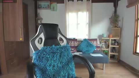 SmilingSalor online show from March 2025 08:31:02 PM