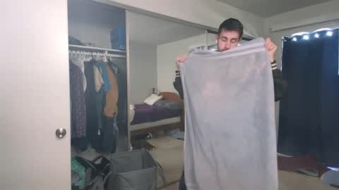 smilingwanker online show from February 2026 06:17:02 PM