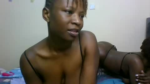 Snapshot of smillingmachine chatting on June 2026 12:09:02 AM terry online show from June 2026 12:09:02 AM