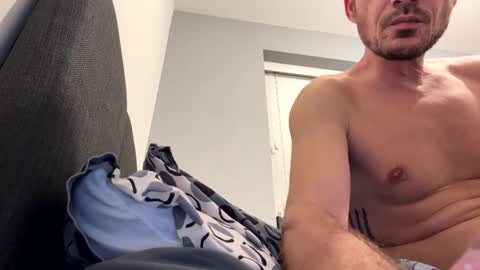 smisby12 online show from October 2025 10:53:02 PM