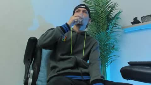 SMIT  online show from December 2024 06:21:01 AM