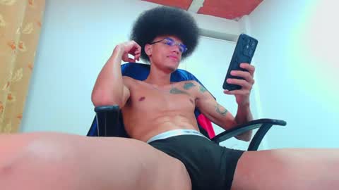 Snapshot of smith_gael chatting on July 2026 07:49:01 PM Smith Gael online show from July 2026 07:49:01 PM