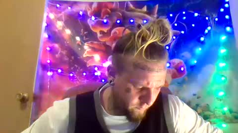 smoke online show from March 2025 05:27:02 AM