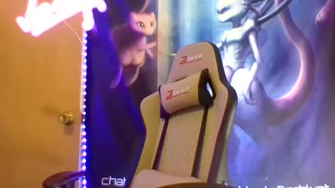 Snapshot of smokebluntafterblunt chatting on February 2026 01:39:02 AM smoke online show from February 2026 01:39:02 AM