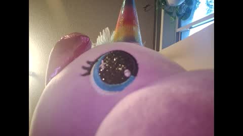 love bug online show from September 2025 11:49:01 PM