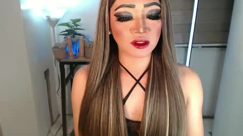 Amanda online show from February 2025 09:48:01 PM