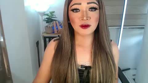 Amanda online show from March 2025 04:28:01 AM