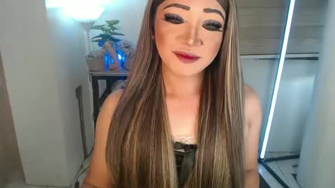 Amanda online show from March 2025 10:13:02 PM