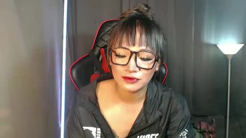 Amanda online show from September 2025 09:28:02 PM