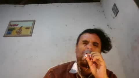 Snapshot of smokers_lounge chatting on June 2026 12:02:02 AM smokers_lounge online show from June 2026 12:02:02 AM
