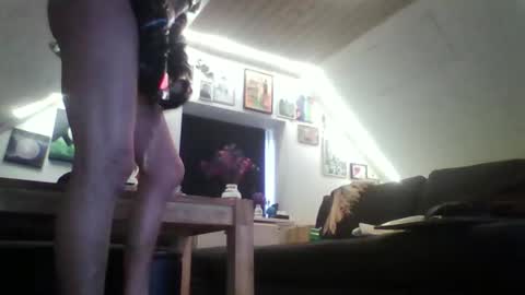 smokeslut365 online show from April 2026 06:16:02 AM