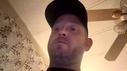 smokeymt420 online show from November 2025 01:49:02 AM