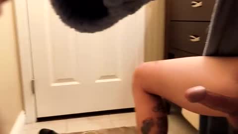 SmokeySmilez online show from December 2025 05:34:01 AM