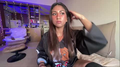 Carolina online show from March 2025 09:20:01 PM