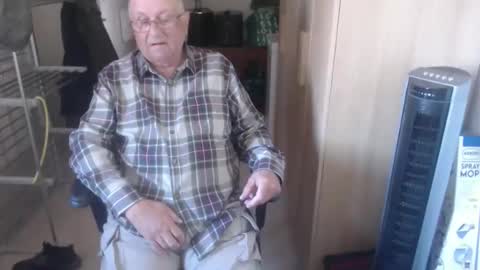 smoothmutton online show from March 2026 03:37:01 PM