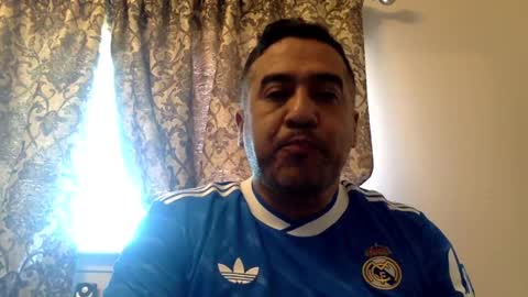 smoothstrik3r online show from October 2025 04:59:02 PM